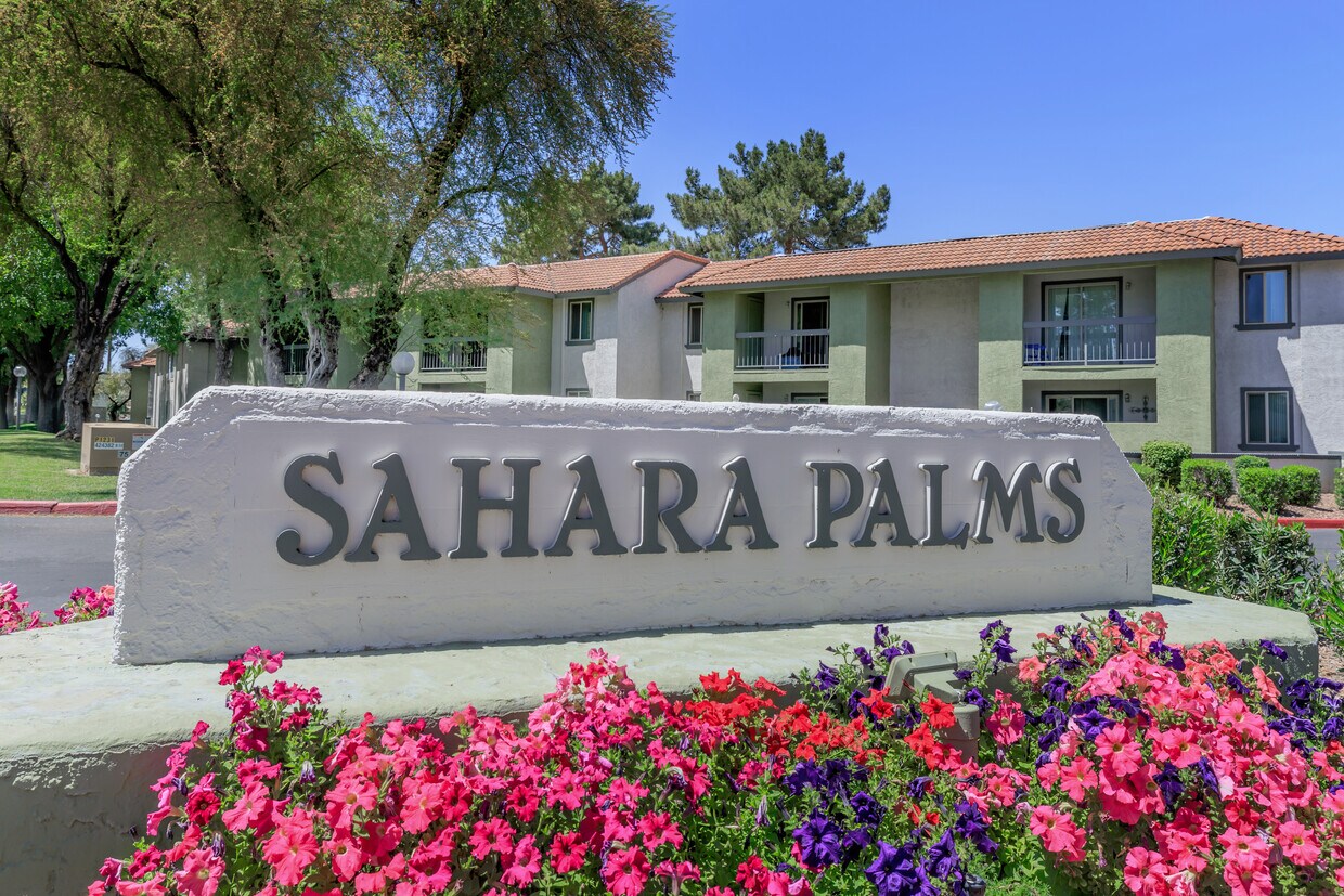 Sahara and Playa Palms Apartments in Gilbert, AZ