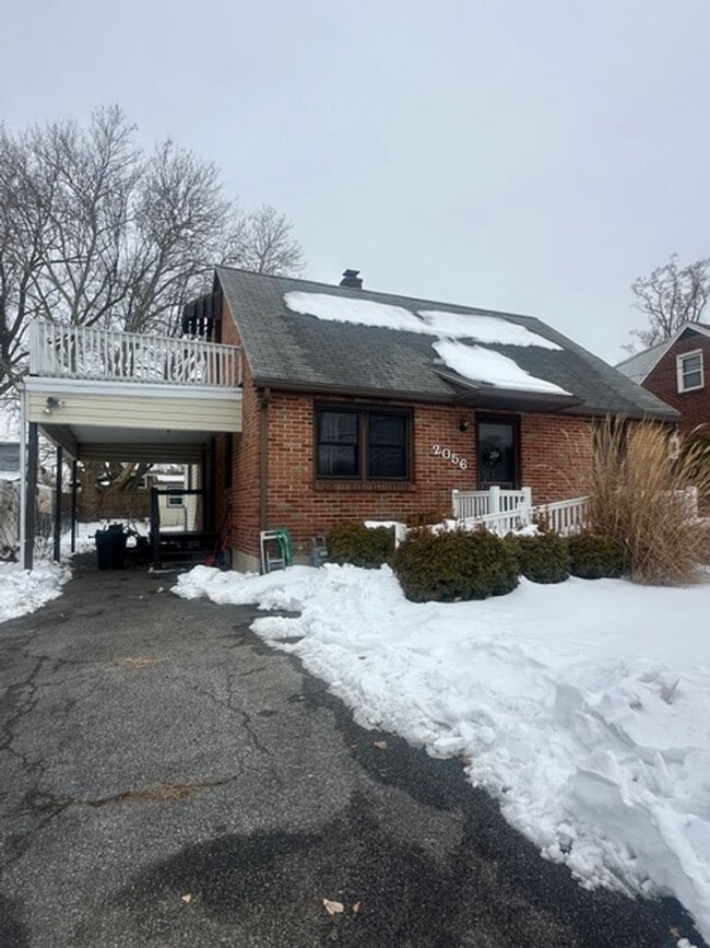 Building Photo - 2056 N Sherman St