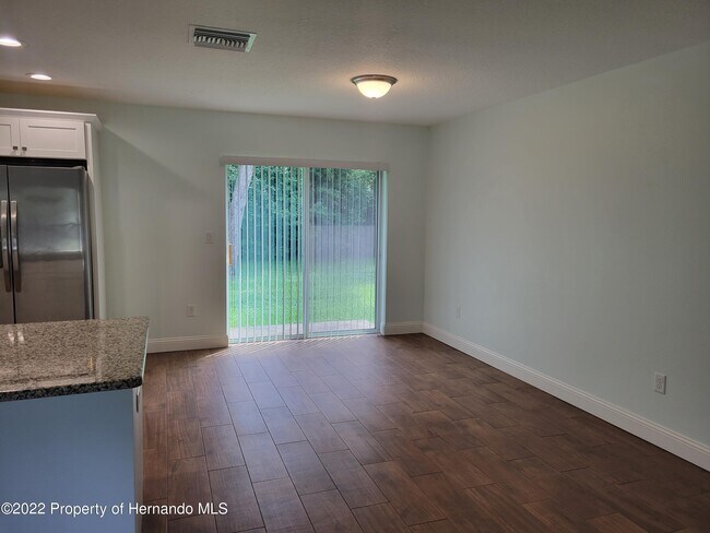 Foto del edificio - 1182 Hallcrest Ave