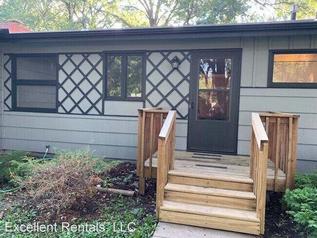 Building Photo - 3 br, 2 bath House - 7239 Newton