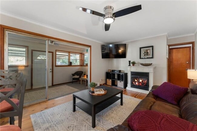 Building Photo - 5122 Lavista Rd