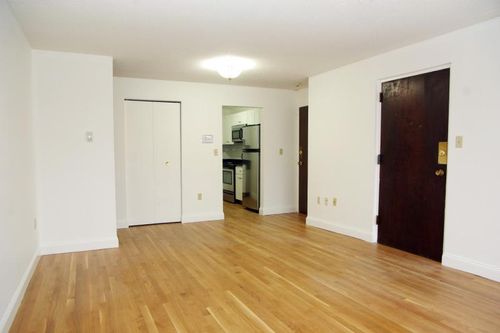 Primary Photo - 108 Tremont St