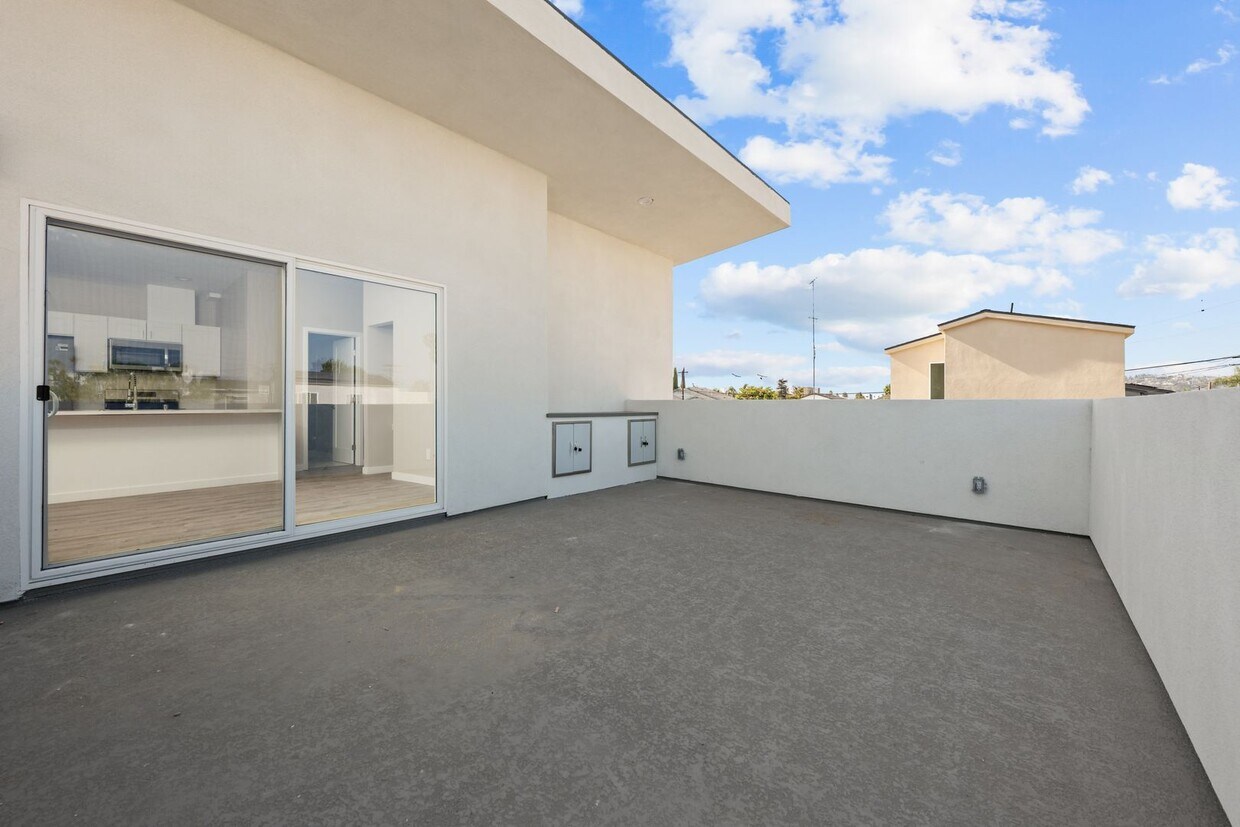 Foto principal - 6248 Rose St