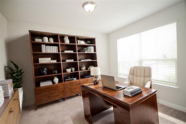 Foto del edificio - 1021 Gillespie Dr