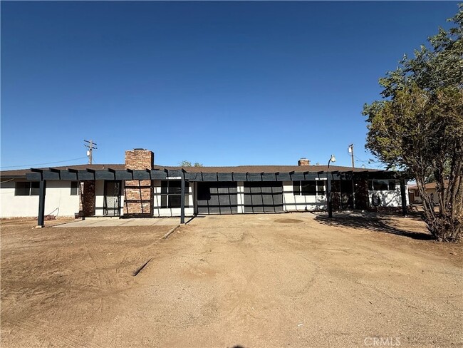 Building Photo - 15722 Sago Rd