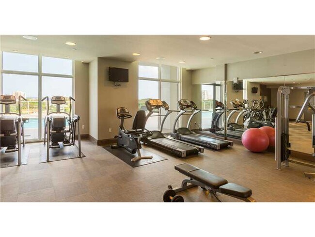 Foto del edificio - 2525 SW 3rd