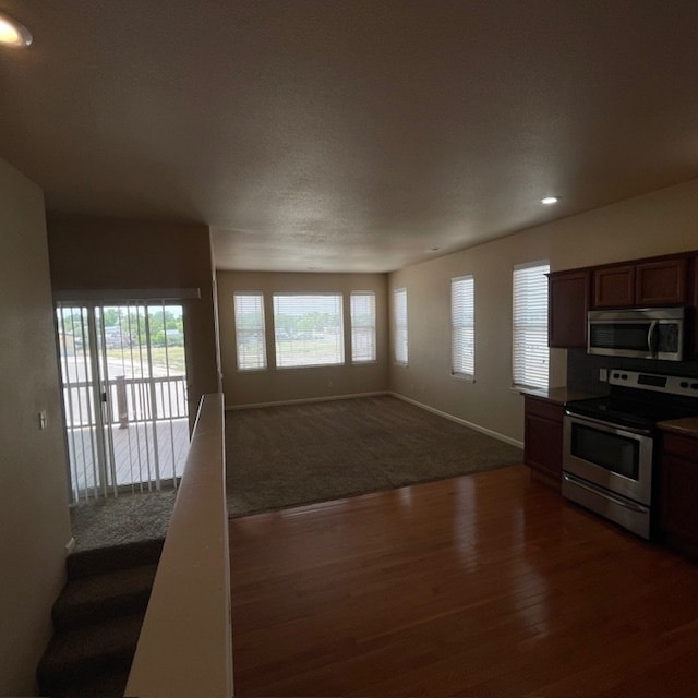 Foto del edificio - 1415 S Fairdale Ave