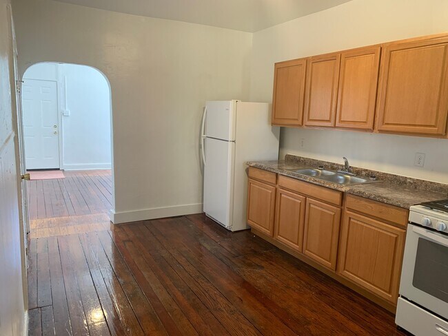 Building Photo - Available Now! York City SD