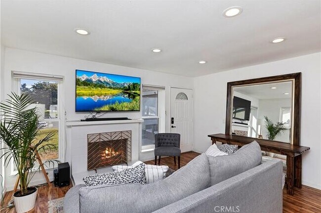 Foto del edificio - 1186 Willits Dr