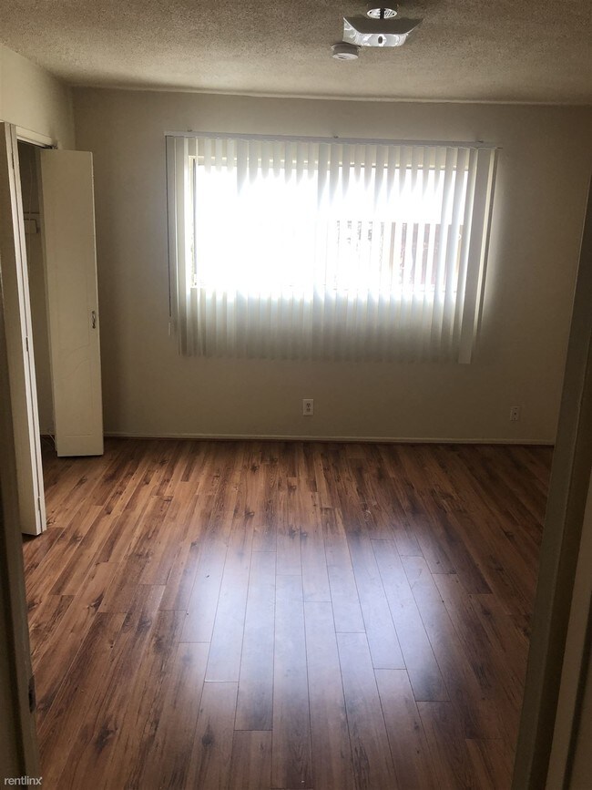 1 br, 1 bath - 5361 Russell Ave Apt 217 - 1 br, 1 bath  - 5361 Russell Ave Apt 217