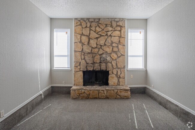 2HAB, 1BA - 740 ft² - Mosaic