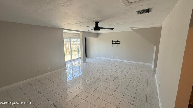 Foto del edificio - 1044 Ashley Ave