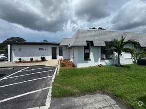 Building Photo - 1212 S Highland Ave