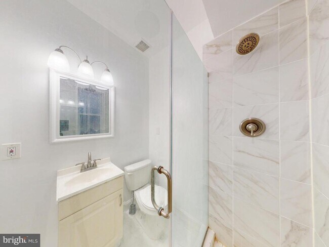 Foto del edificio - 1315 Pennsylvania Ave. SE