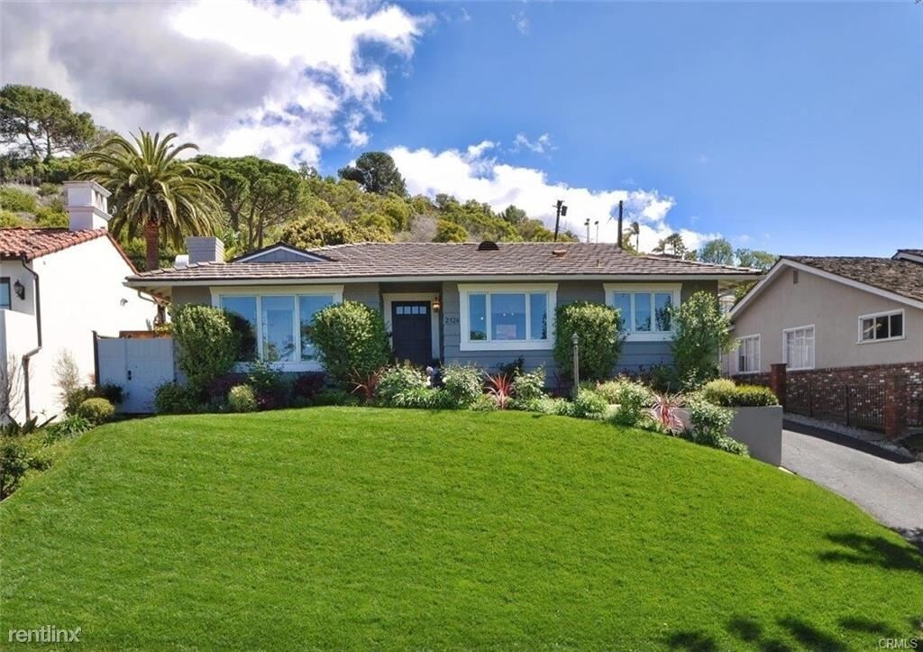 Primary Photo - 3 br, 2 bath House - 2124 Via Rivera