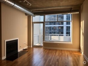 Building Photo - 1305 S Michigan Ave