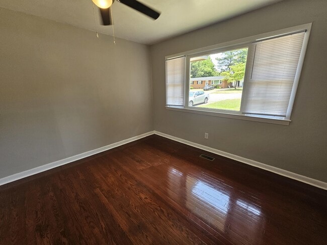 Building Photo - 1672 Wellons Dr