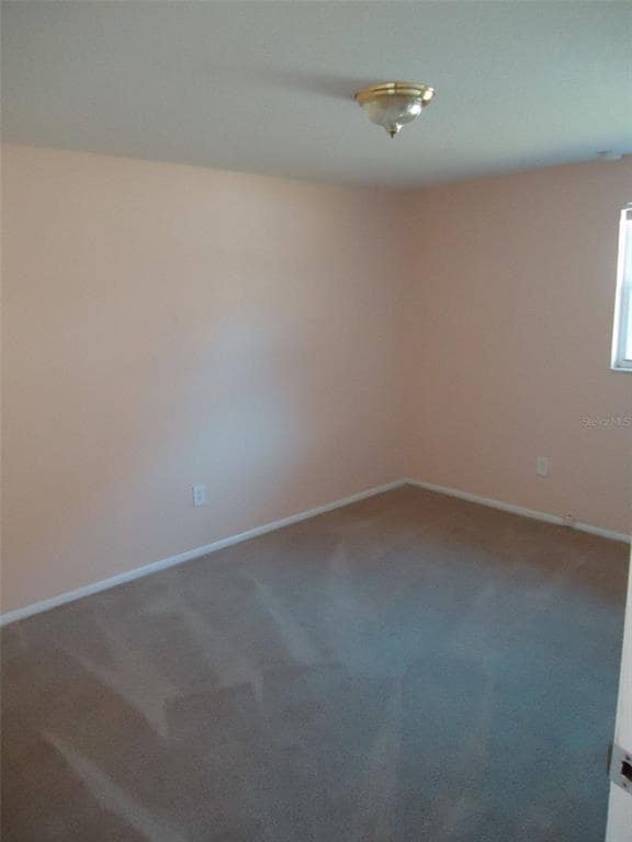 Building Photo - 5570 61st St N