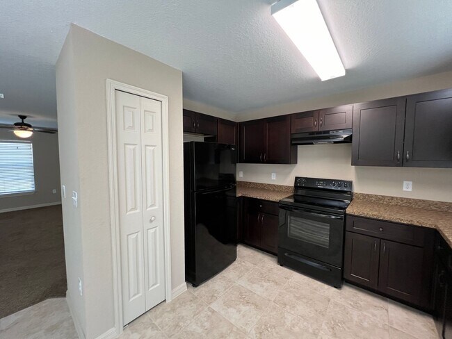 Foto del edificio - BEAUTIFUL 3 Bd/2Ba Home in Ocala!!