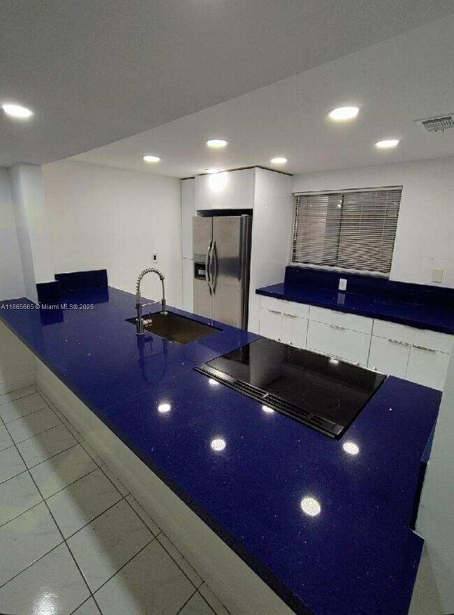 Foto del edificio - 8415 SW 107th Ave