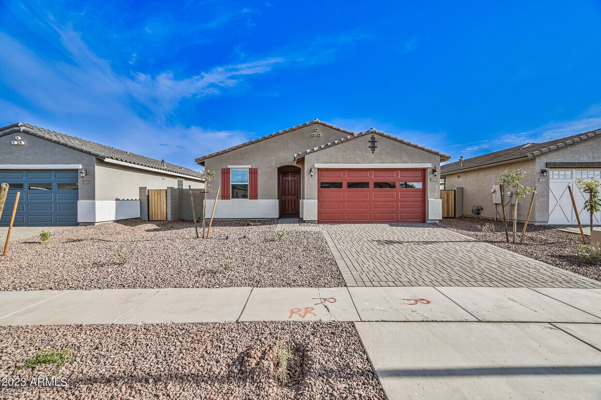 17447 W Running Deer Trl, Surprise, AZ 85387 House Rental in Surprise