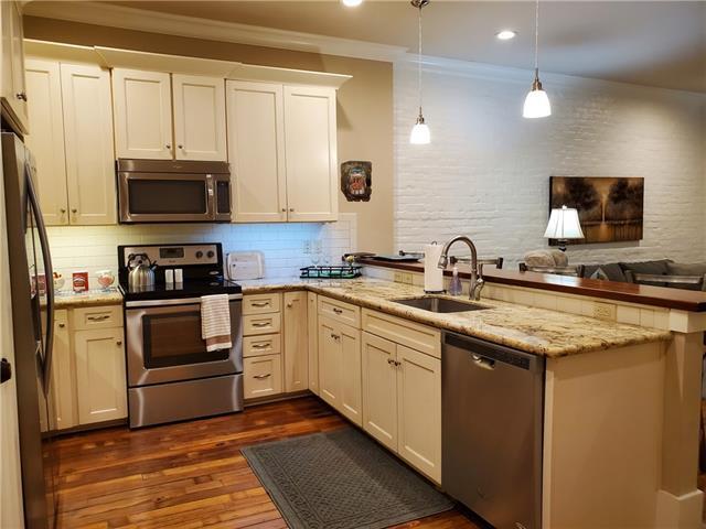 Foto del edificio - 216 Chartres St