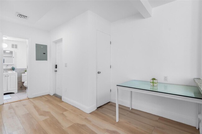 Foto del edificio - 343 Van Buren St