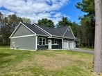 Foto principal - 338 Lower Creek Rd