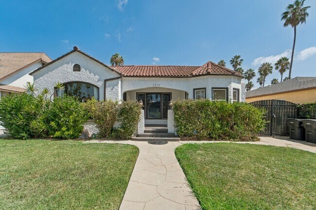 Building Photo - 5616 S Rimpau Blvd