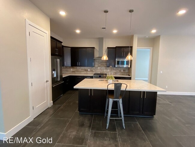 Foto del edificio - 3 br, 2.5 bath House - 8769 Larkhaven Trail