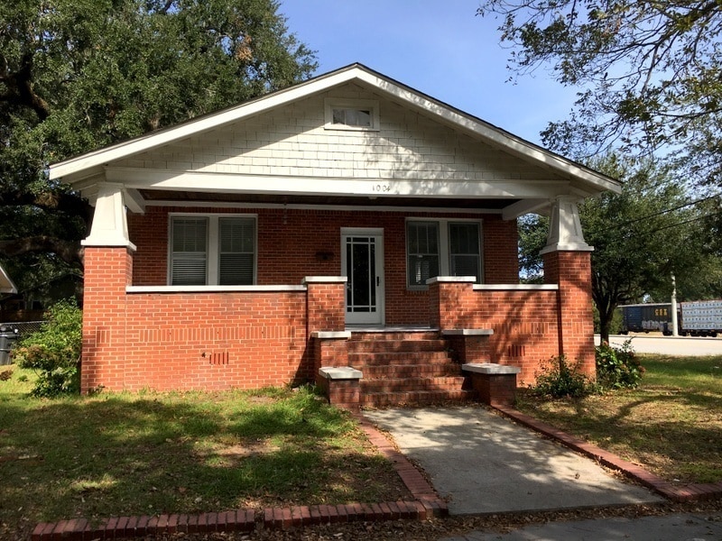 Great Single Family Home Walking Distance to Park Circle - Great Single Family Home Walking Distance to Park Circle
