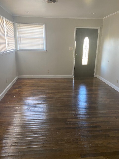 Foto del edificio - 3123 Fairground Rd