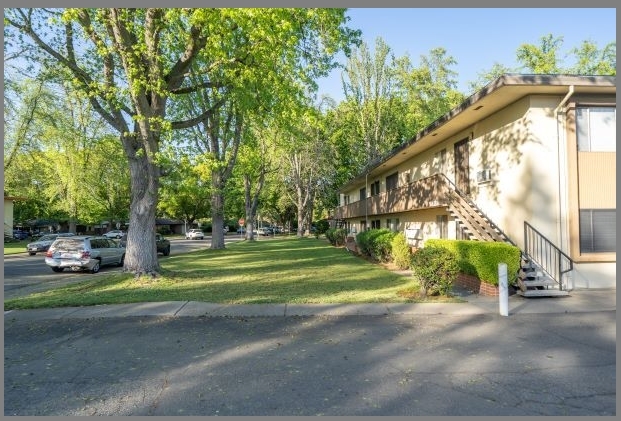 Building - 5478 Carlson Dr