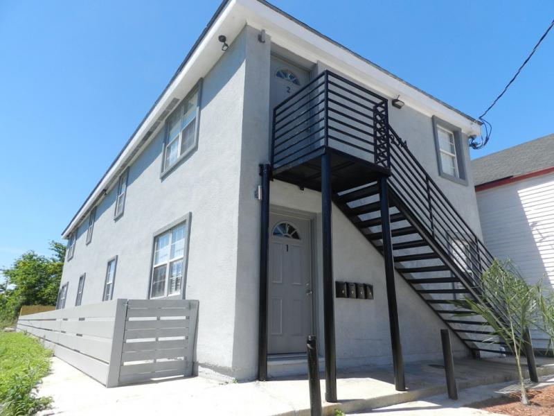 Primary Photo - 2314 Gravier St