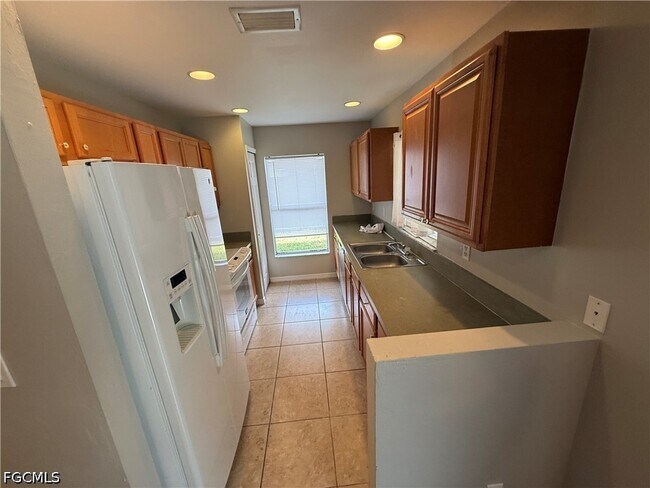 Foto del edificio - 4425 29th St SW