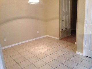 Foto del edificio - 317 Cedar Ridge Dr