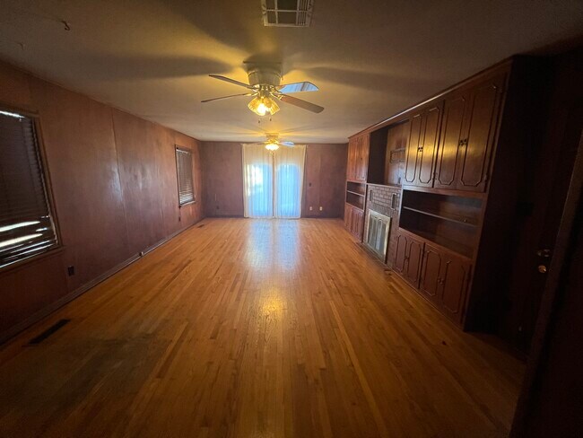 Foto del edificio - 1022 McNamee St
