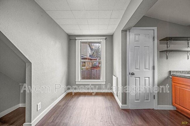 Photo - 4221 SE 52nd Ave Apartment