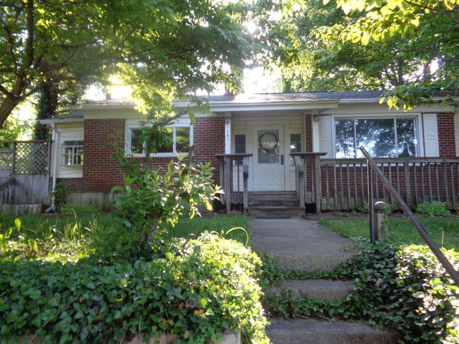 Building Photo - 181 Jordan Dr