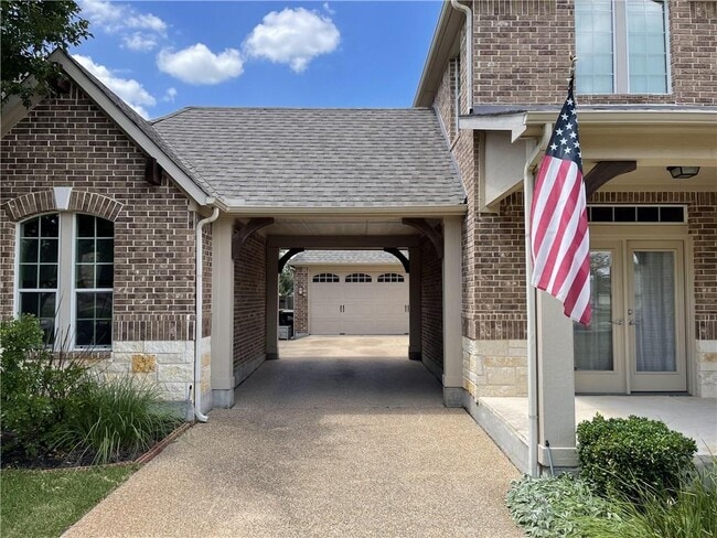 Building Photo - 1076 Grassy Field Rd