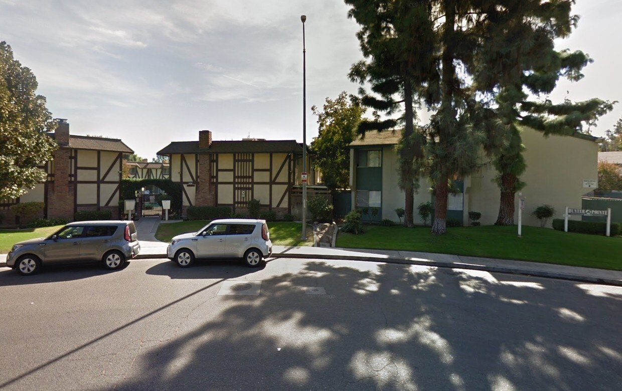 Foto principal - 5001 Hunter Ave