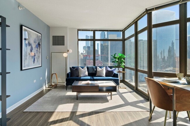 Photo - 605 W Kinzie St (Chicago, IL) Apartment