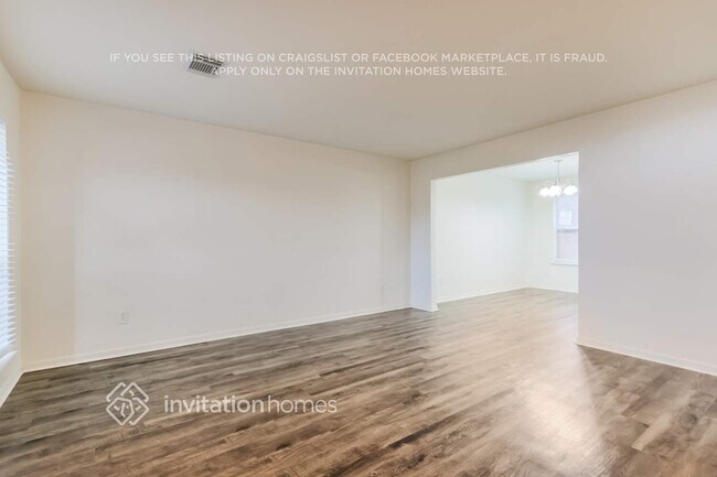 Building Photo - 18815 Jodywood Dr