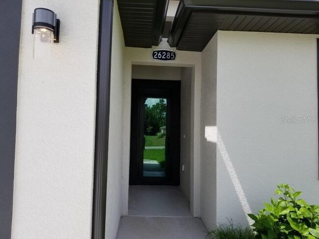 Building Photo - 26287 Explorer Rd