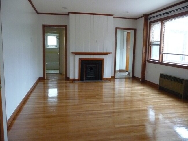 Living room - 88 Watchung Ave