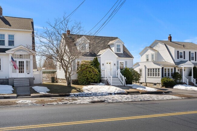 Foto del edificio - 183 Massachusetts Ave