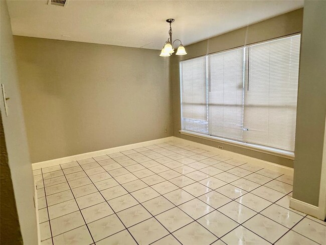 Building Photo - 16914 Square Rigger Ln