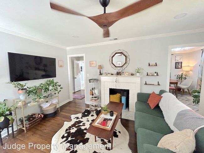 Building Photo - 2 br, 1 bath House - 1936 Utah Street