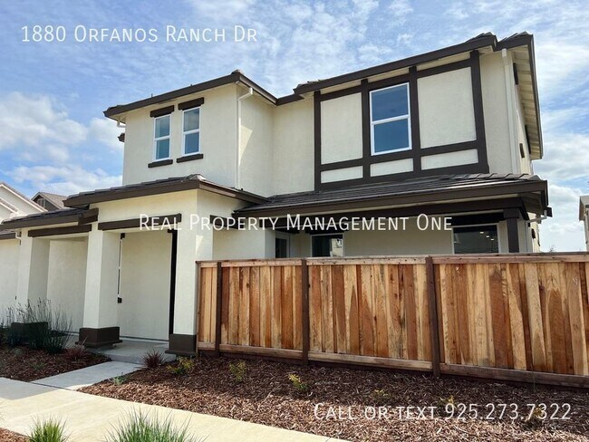 Foto del edificio - Brand New 4 Bed/3 Bath Home in Perfect Bre...