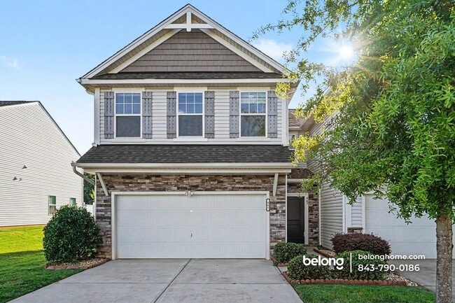 Building Photo - 447 Tayberry Ln